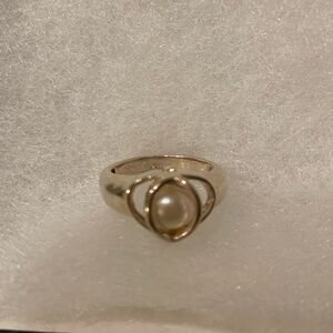 Sterling silver heart ring with pearl